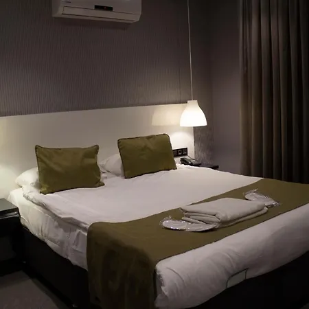 Bmk Aparthotel 4*